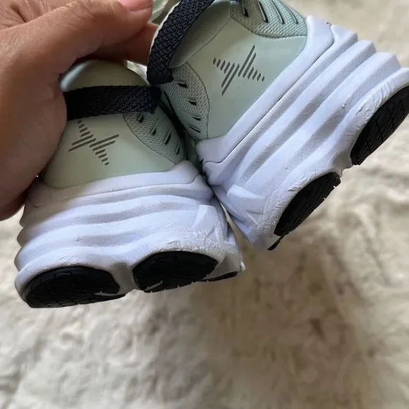 Hoka One One Women’s Bondi X Running Shoe BGBS Size 8.5B - Picture 6 of 12